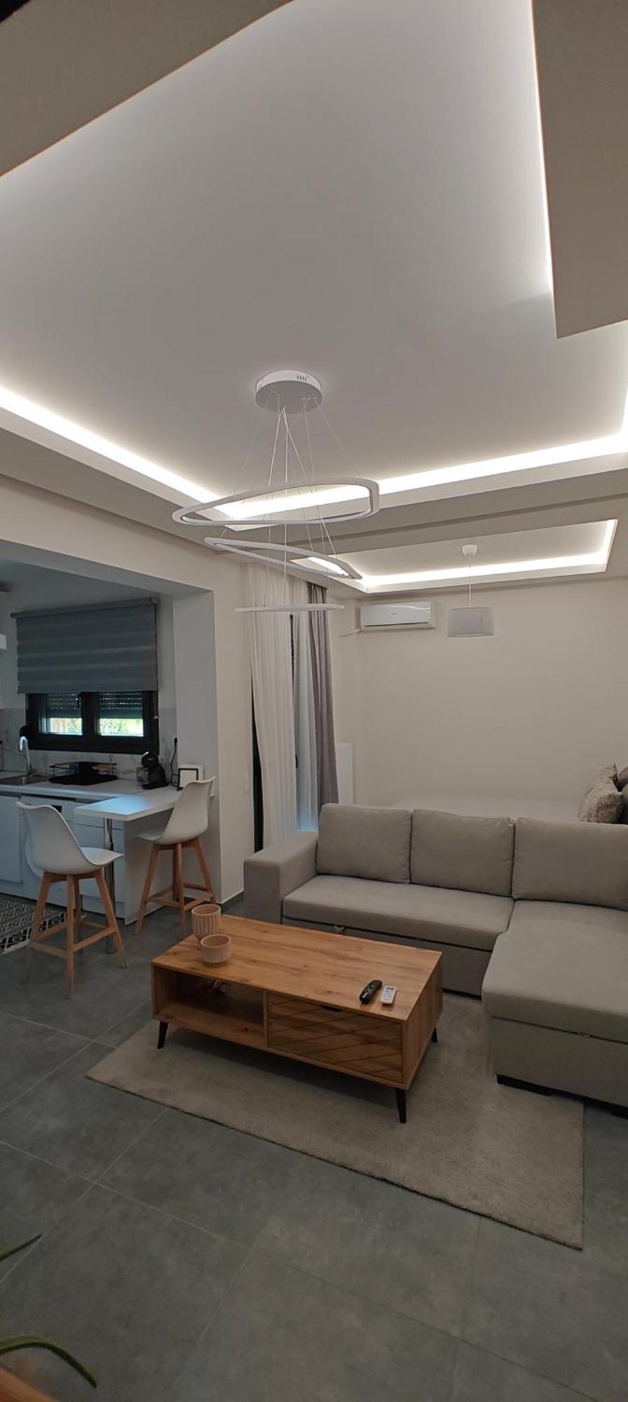 Отель Ina'S Crib Sindos Экстерьер фото